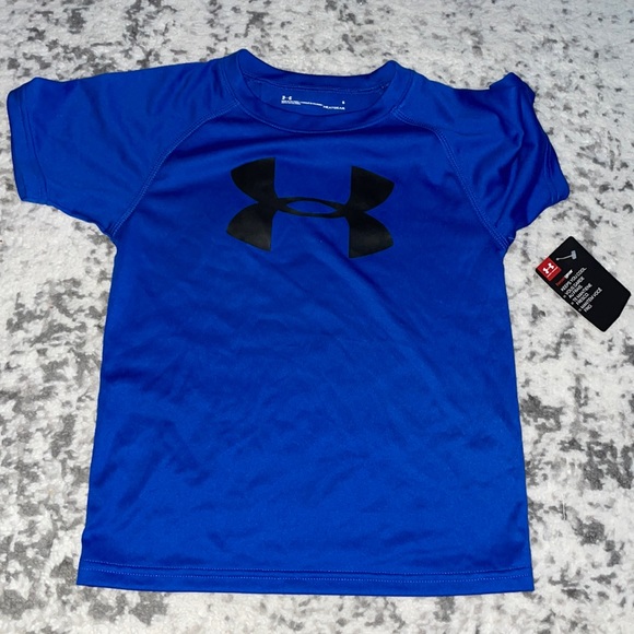 Brand new super soft under armor top - Picture 1 of 2